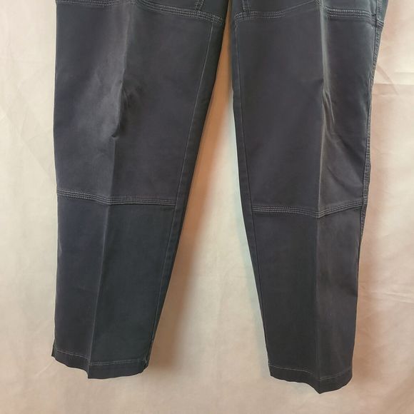 Cabela's Casuals Men's (W38 x L34) Gray Cotton Stretch Flat Straight Leg Pants - Picture 5 of 12